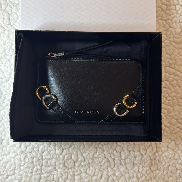 Givenchy Voyou Zipped Card Holder - Picture 3 of 8